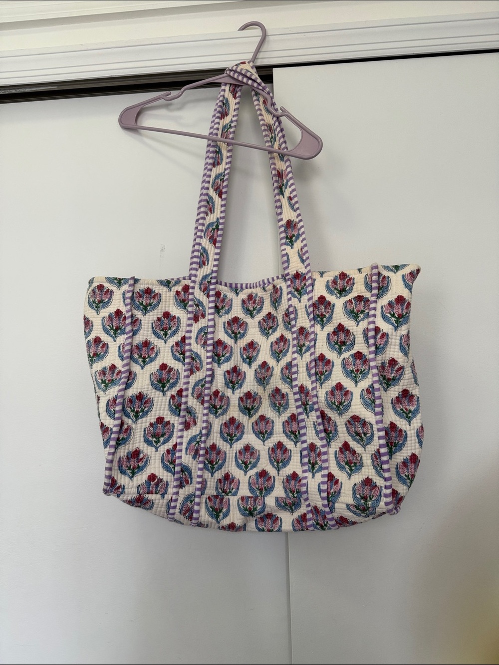 Floral Pattern Quilted Tote Bag in Cream and Purple